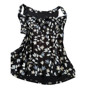 J. Jill Wearever Collection keyholes ties up front floral flowing hem blouse.